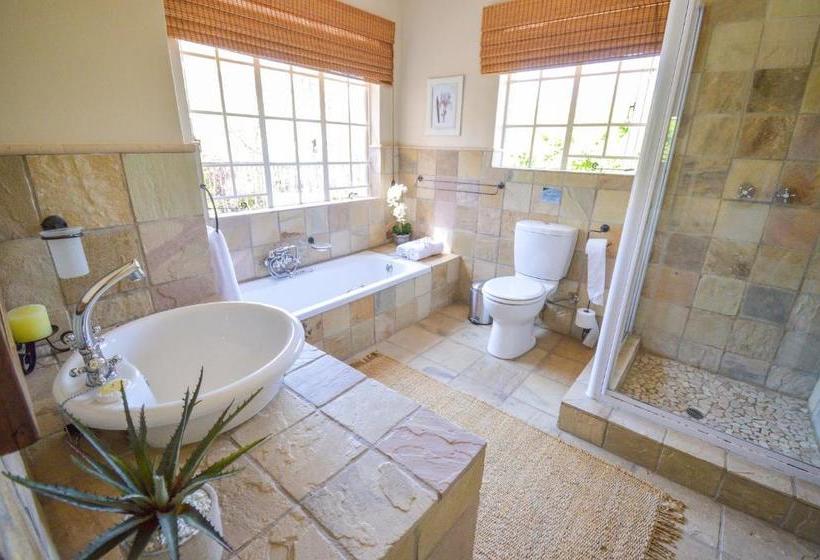 פנסיון San Rock Guest House