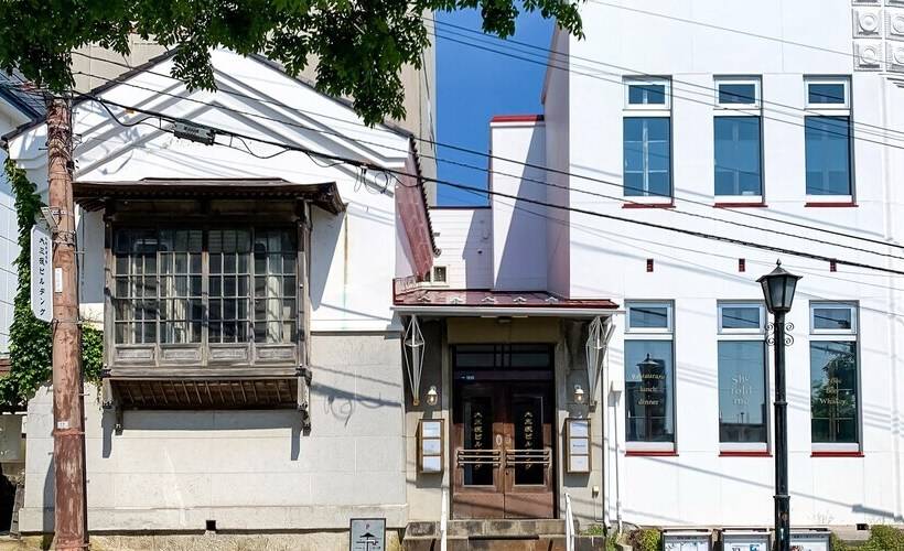 بنسيون Small Town Hotel Hakodate