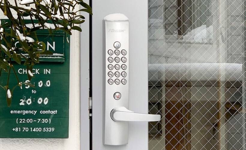 بنسيون Small Town Hotel Hakodate