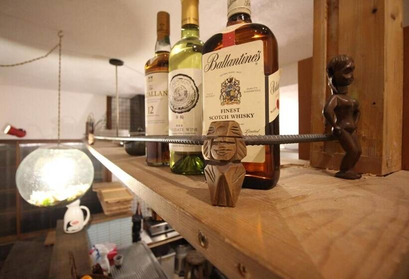 بنسيون Small Town Hotel Hakodate