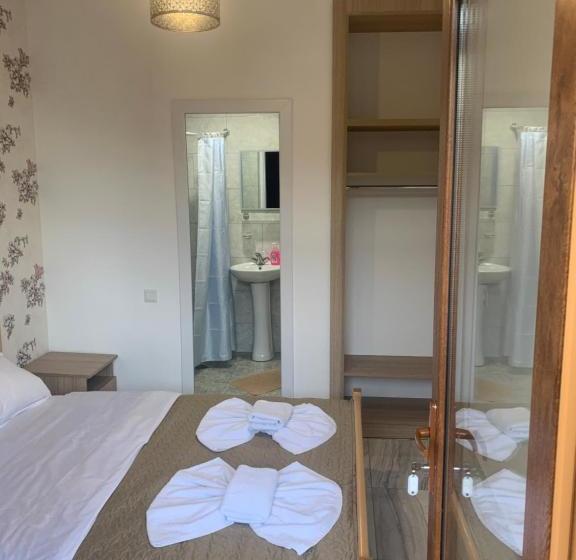 پانسیون Tamarioni