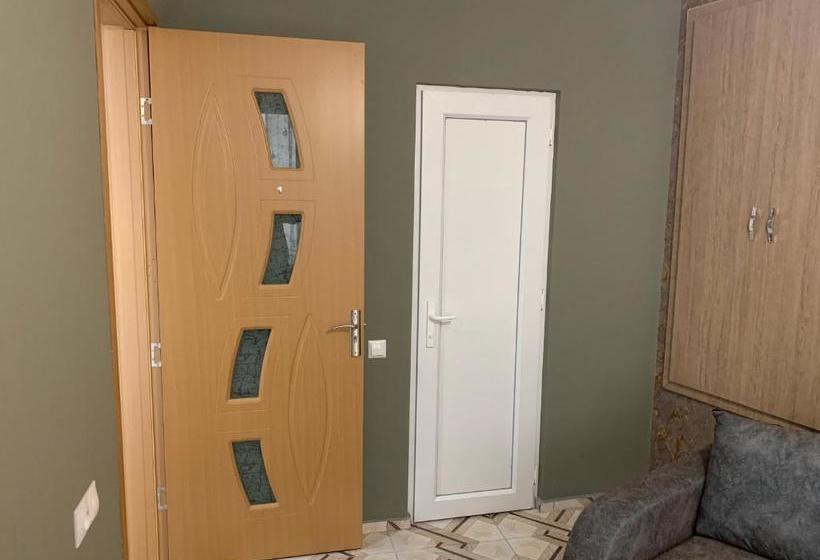 پانسیون Tamarioni