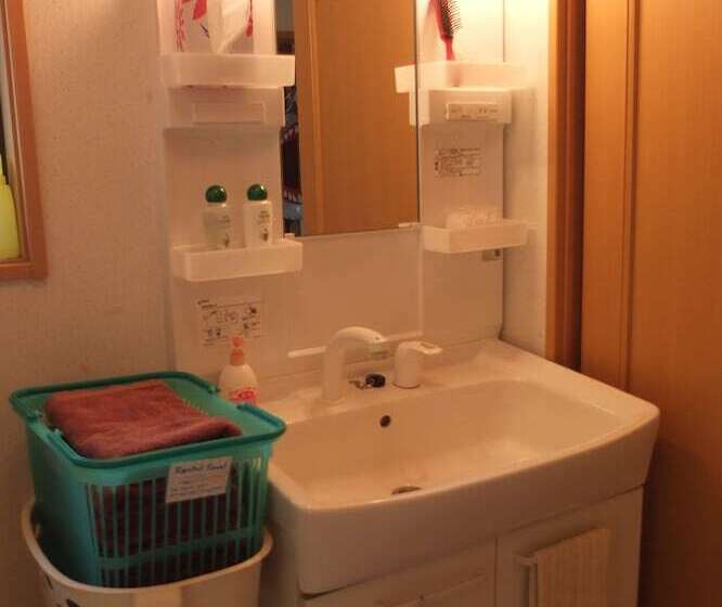 פנסיון Yoki Guest House