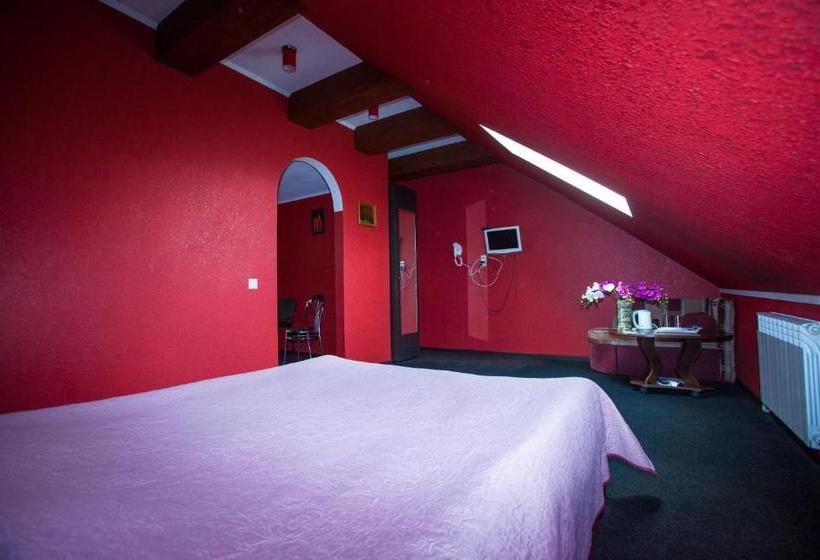 هاستل мини отель Voyage