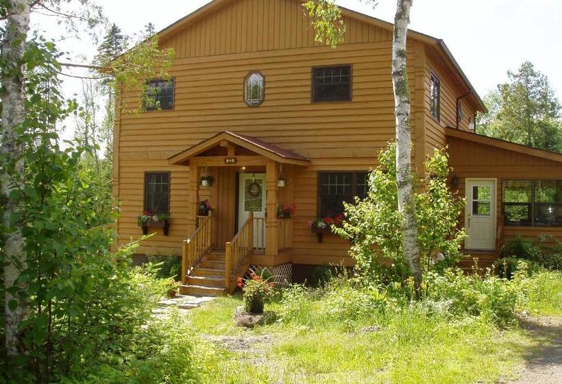 ユースホステル Poplar Creek Guesthouse
