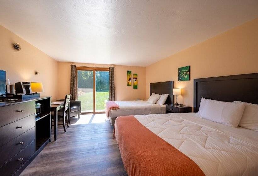 فندق صغير Sister Bay Inn