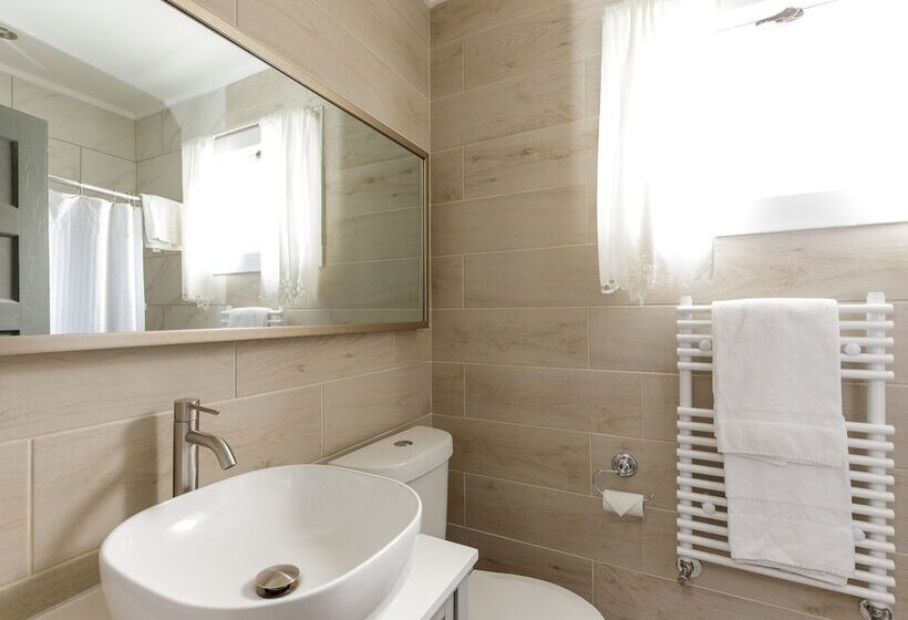 호스텔 The Inn At Warm Springs