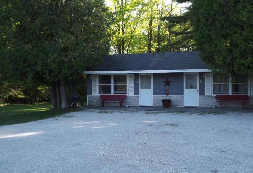 Baileys Sunset Motel