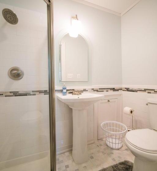 مبيت وإفطار Chilton House Suites