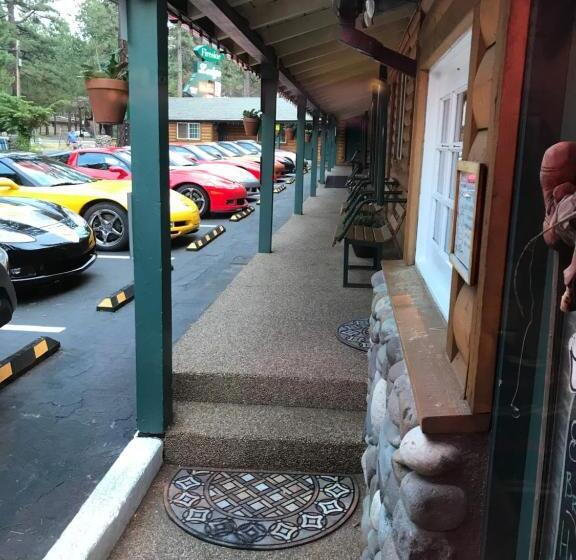 민박 Fireside Lodge