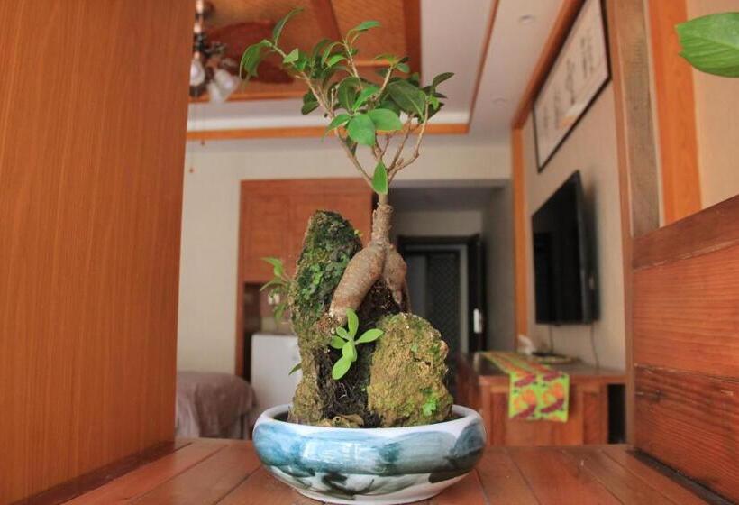 Doudou Meilan Fengqing Inn