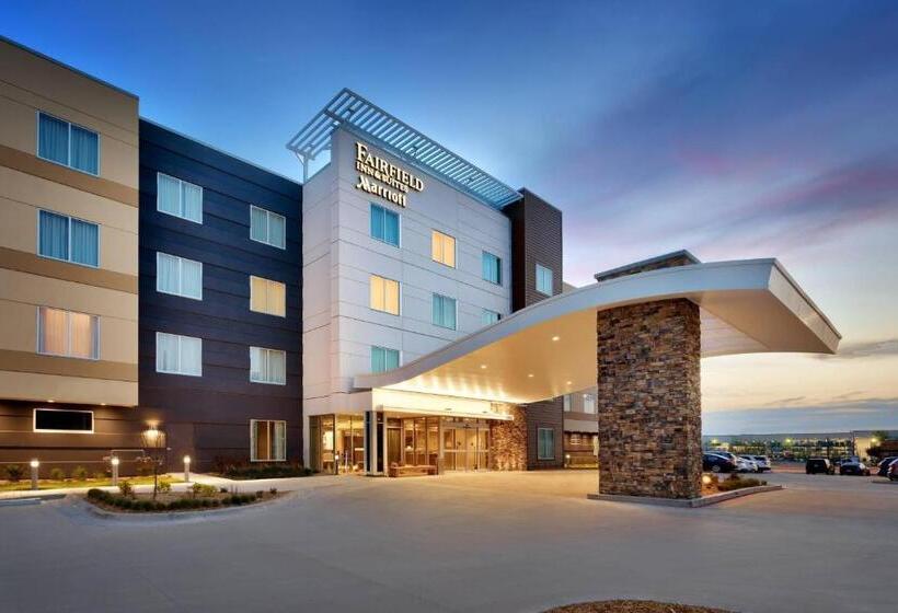 فندق Fairfield Inn & Suites By Marriott Springfield North