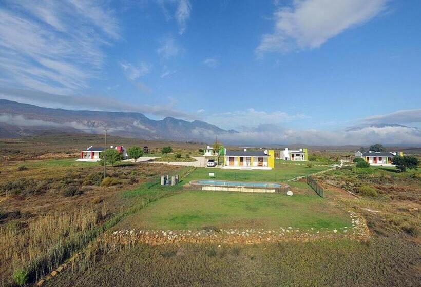 فندق Windfall Wine Farm