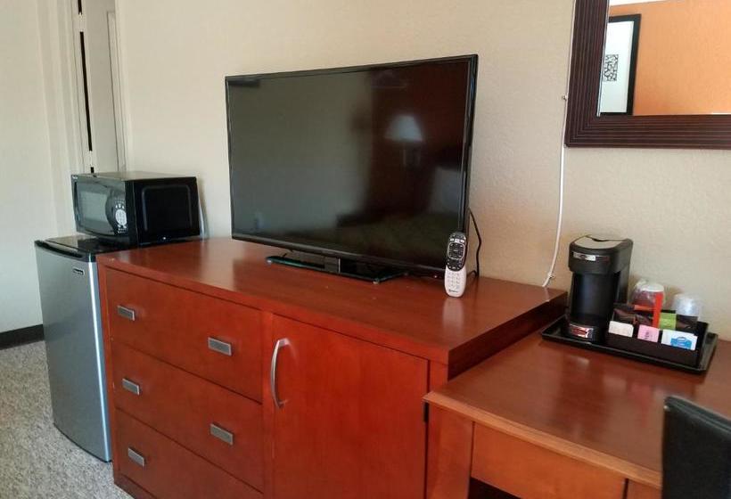 فندق على الطريق Budget Inn