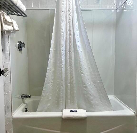 فندق على الطريق Kennebunkport Motor Lodge