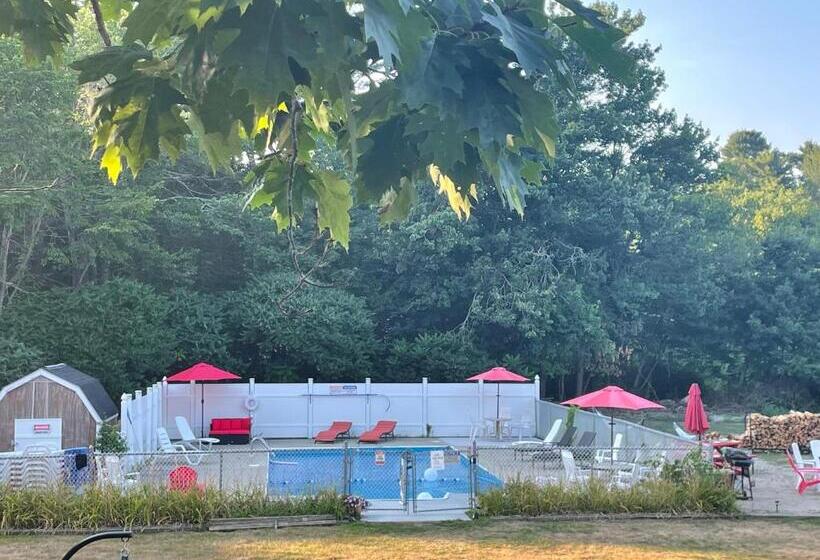 فندق على الطريق Kennebunkport Motor Lodge