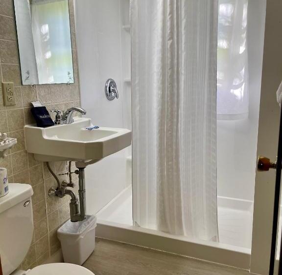 فندق على الطريق Kennebunkport Motor Lodge