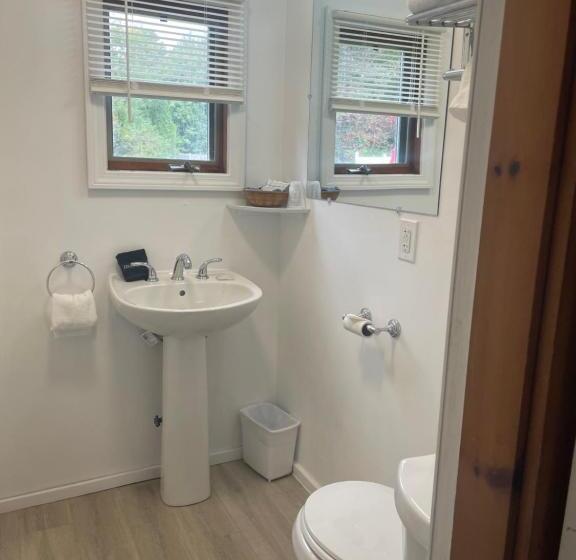 فندق على الطريق Kennebunkport Motor Lodge