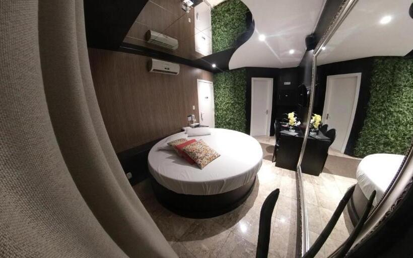 Motel Paradiso Soledade