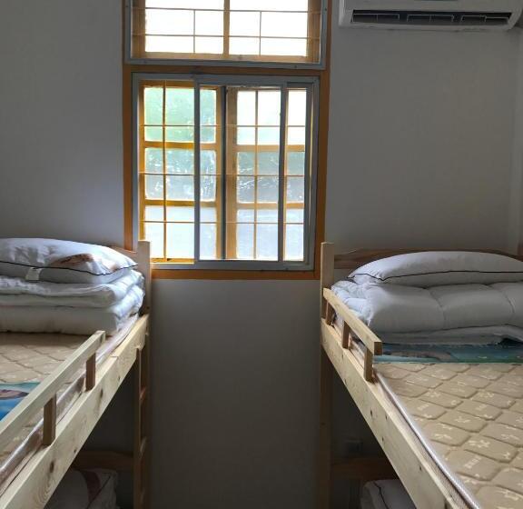 No. 6 Cuobian Hostel