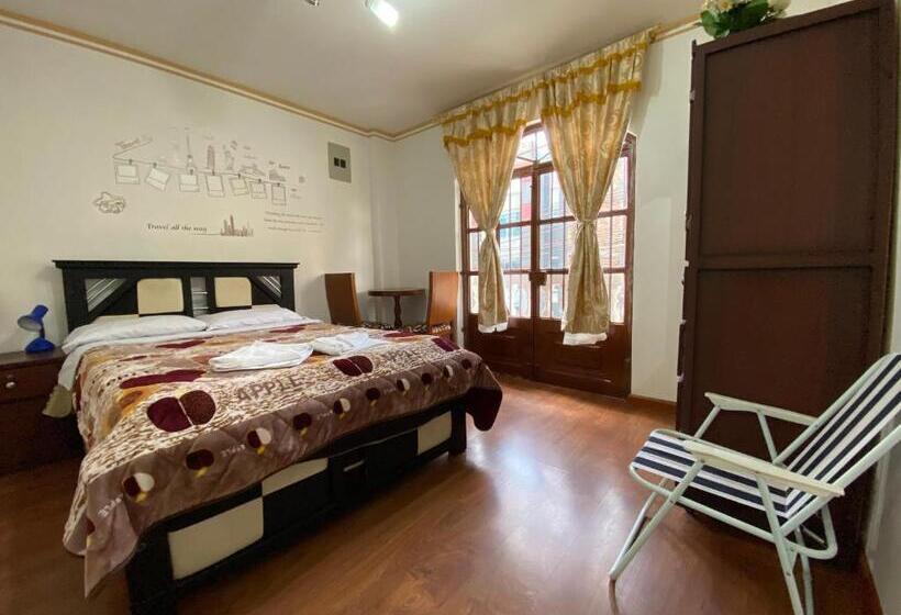 پانسیون Hostal Arauco