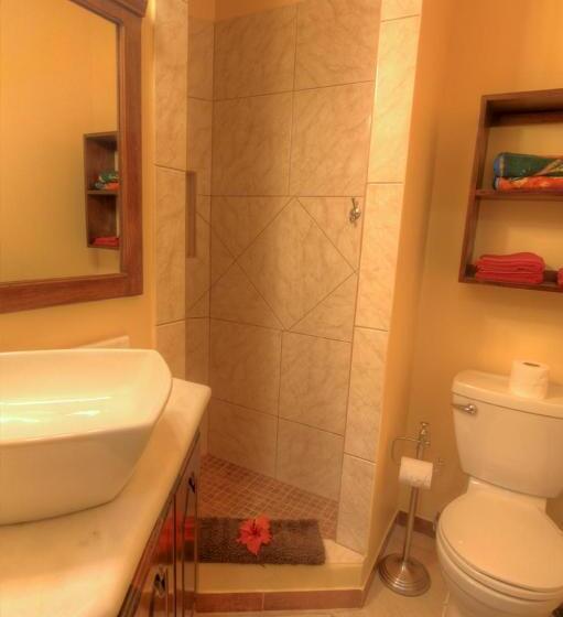 پانسیون Inn At White Horse Guest House