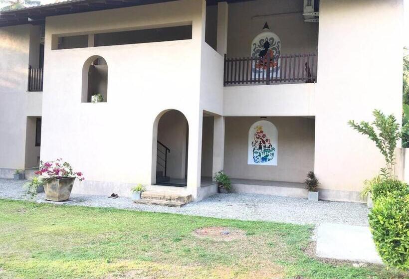 פנסיון Iva Belvedere