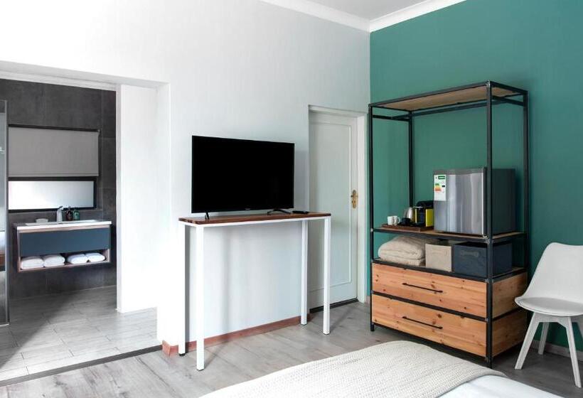 膳宿费 Pablo House