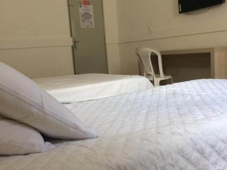 펜션 Pousada Universitária