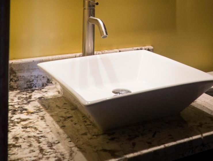 پانسیون Inn At White Horse Guest House