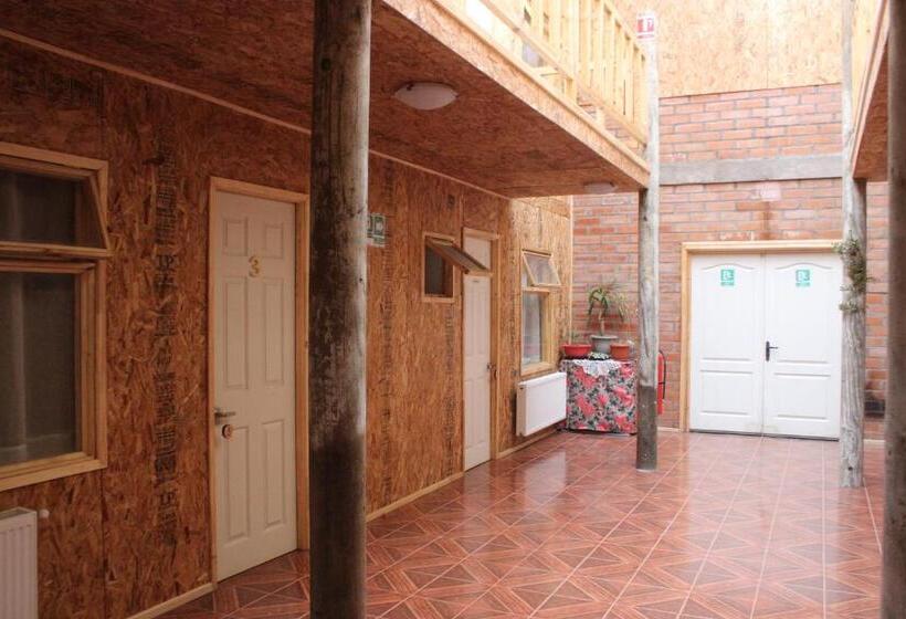 فندق صغير Hostal Baquedano