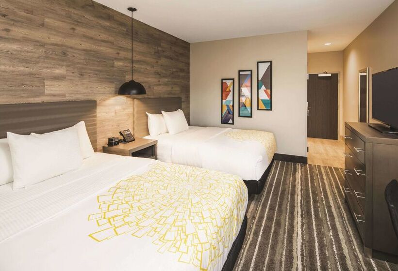 בית מלון כפרי La Quinta Inn & Suites By Wyndham Atlanta South   Mcdonough