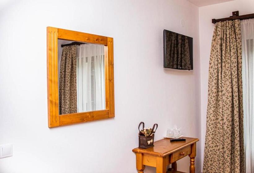 Hotel Pensiunea Poienita Apusenilor