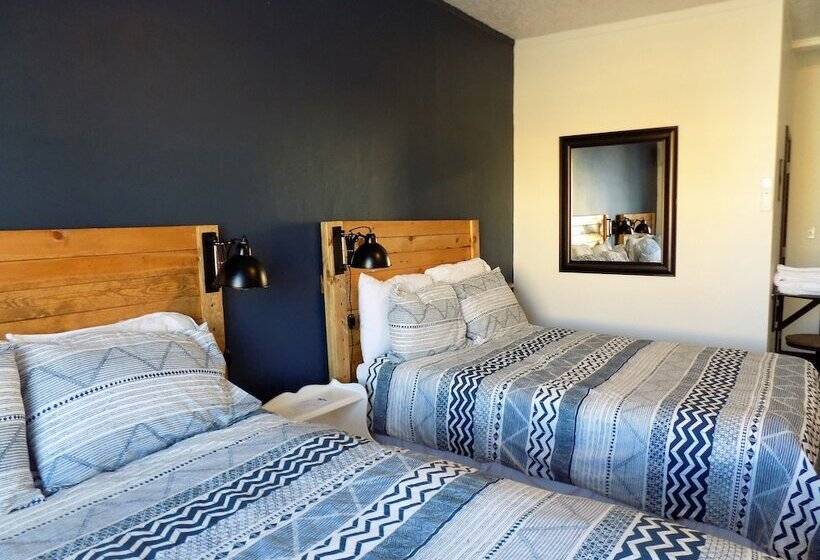 فندق The Landmark Inn