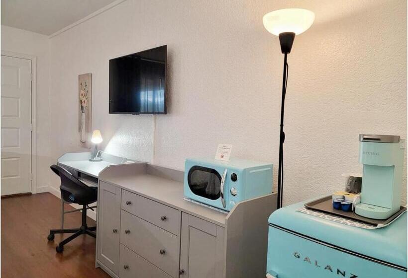 فندق على الطريق Buckley Inn