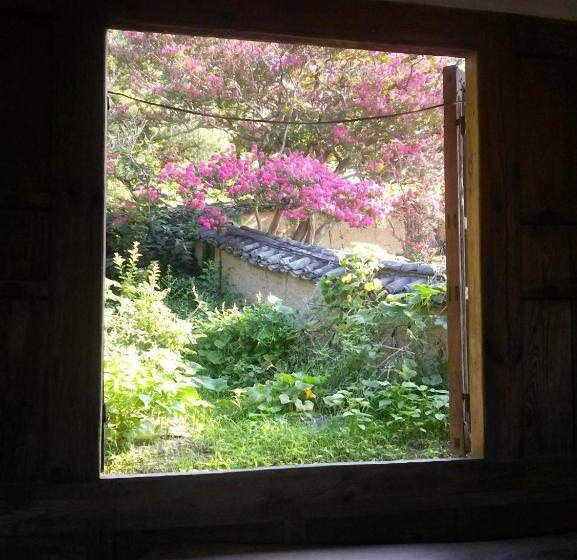 بنسيون Ahndong Kimjongtaek Yangsodang