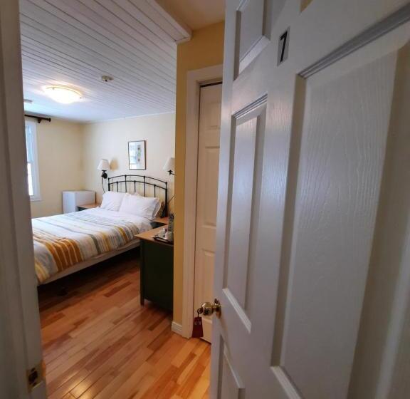 펜션 Auberge Schweizer