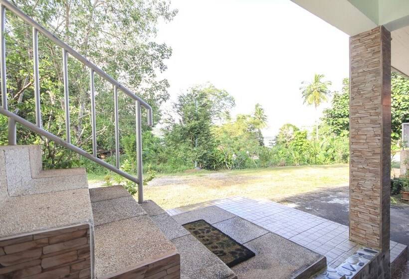 ペンション Chamil House