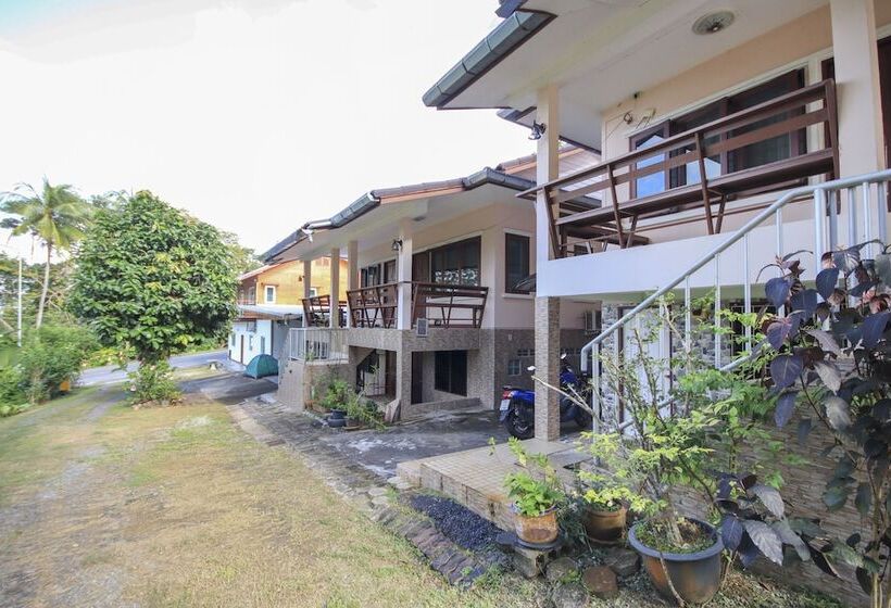 ペンション Chamil House