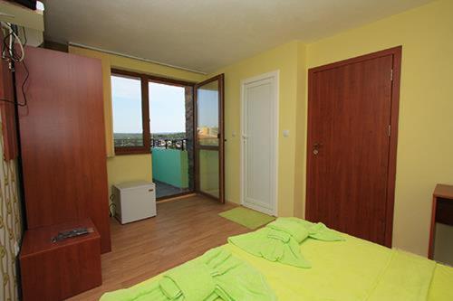 פנסיון Complex Koral