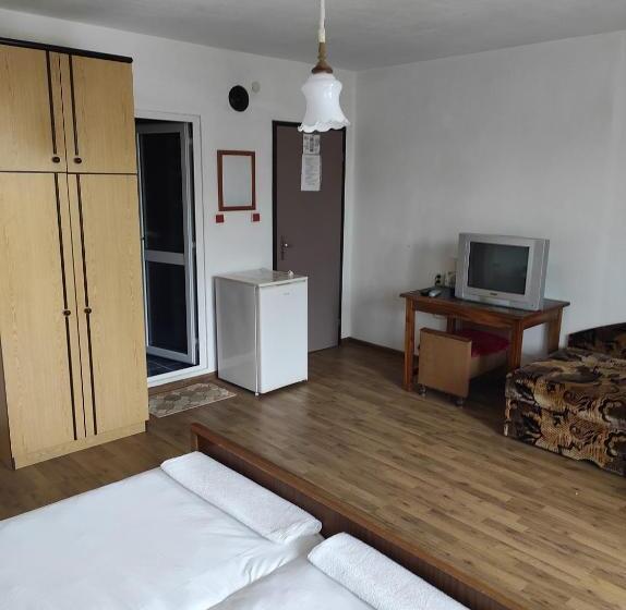 펜션 Guest House Drazhev