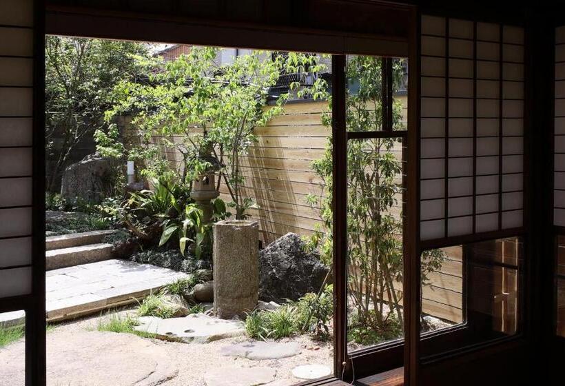پانسیون 古民家の宿宰嘉庵 Traditionaljapanisehotel Saikaan