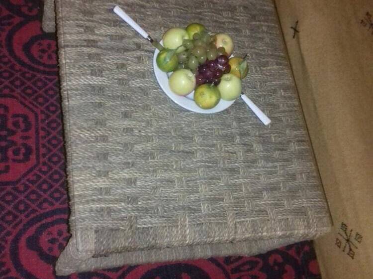 پانسیون Kasbah Izoran