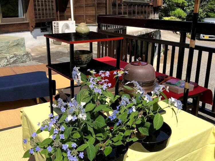 بنسيون Kougetsu Sanso    Moon Villa In Tokyo