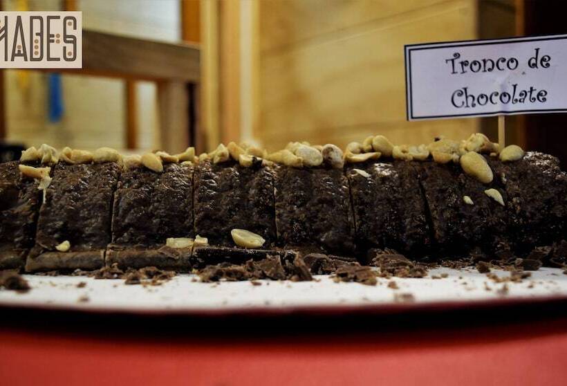 פנסיון Nomades Chiloe Hostel