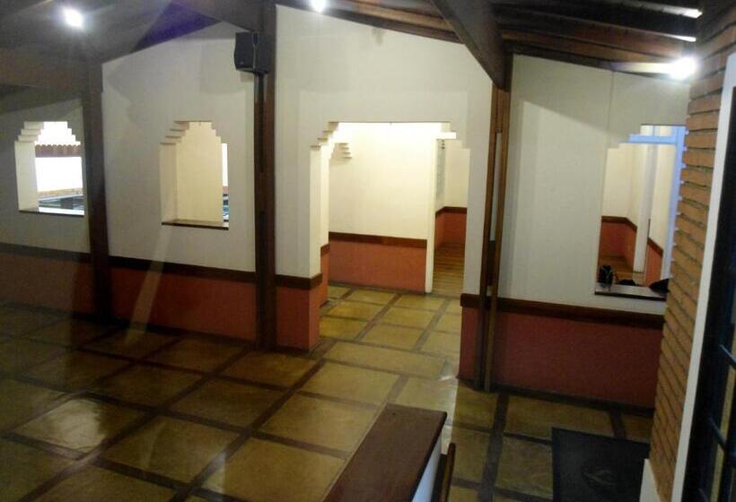 ペンション Pousada Danza   Centro