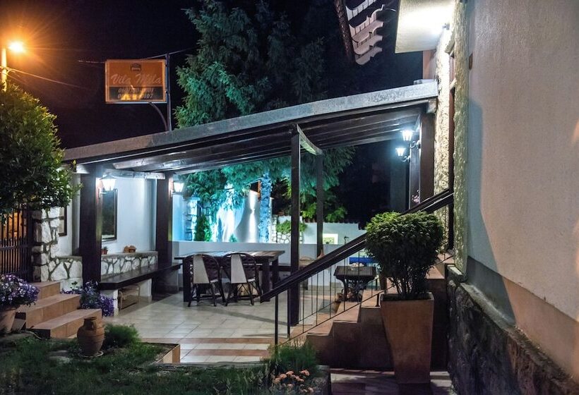 پانسیون Vila Mila