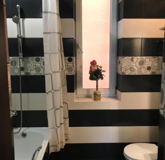 پانسیون Villa L Vovskaia