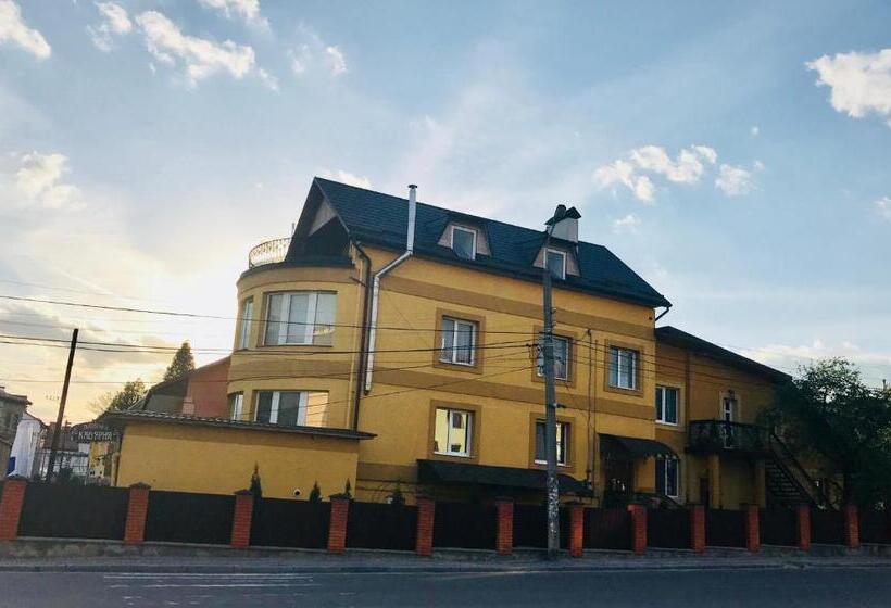 پانسیون Villa L Vovskaia