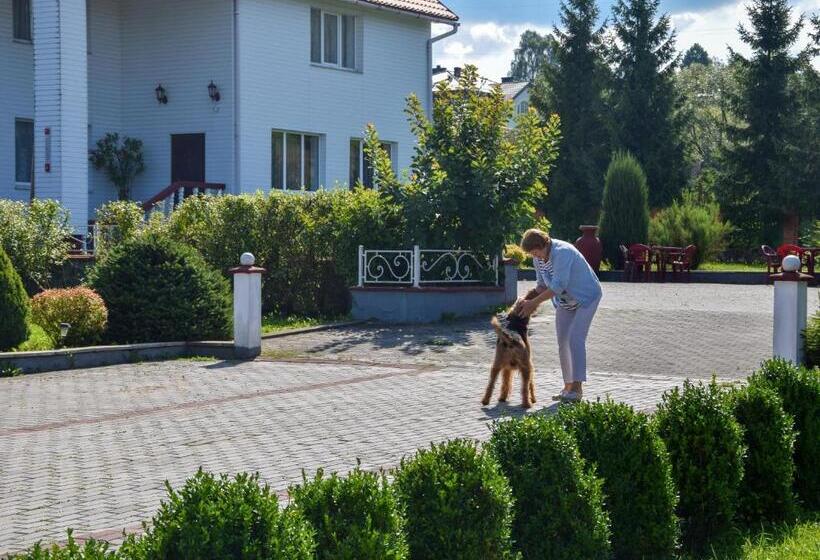 הוסטל Mini Hotel Furmi